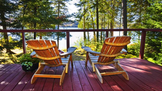 How Living on a Lake Can Reduce Your Stress