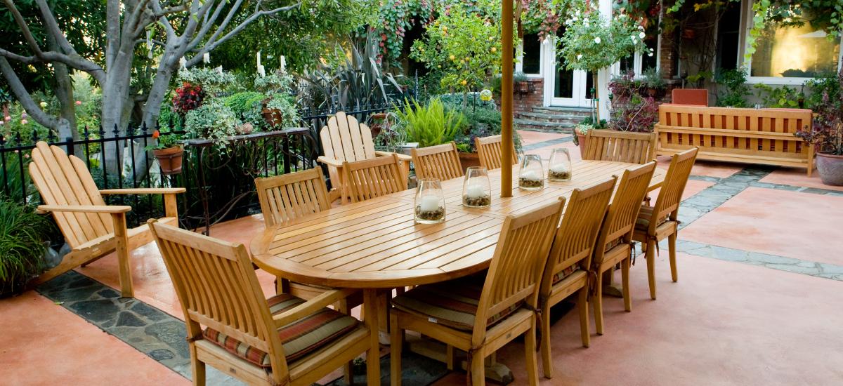 Lake Living 101: Outdoor Entertaining