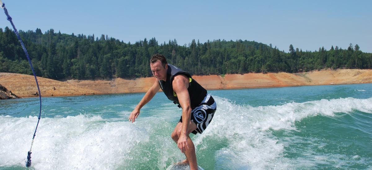 What is Wakesurfing?