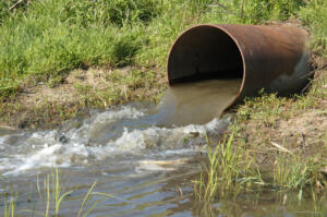 Run-off lake drainage