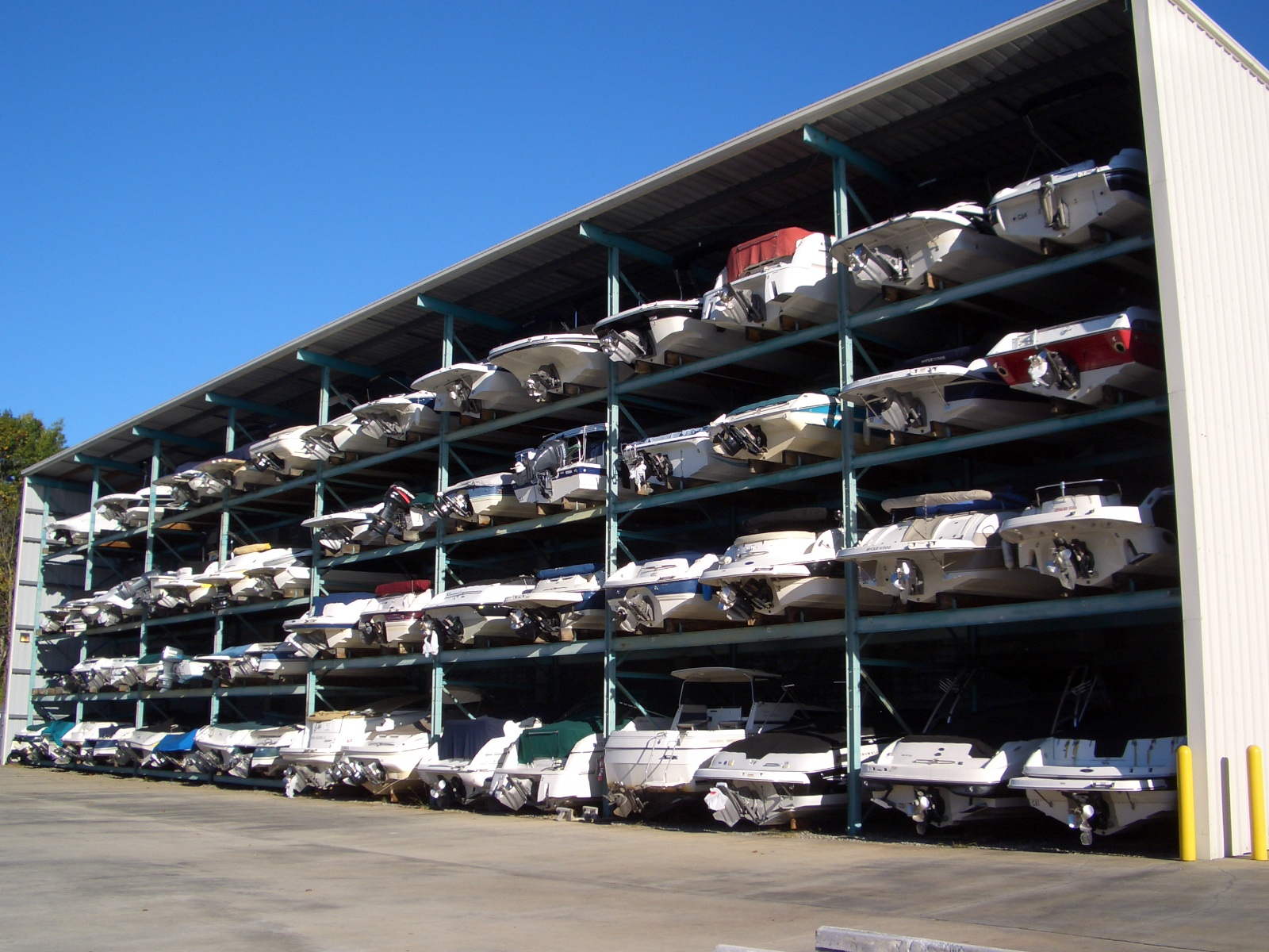 boat basics: options for winter boat storage