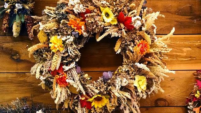 Dressing Up Your Door For Autumn