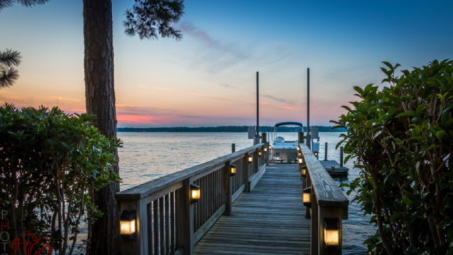 ake Murray Peninsula at dusk