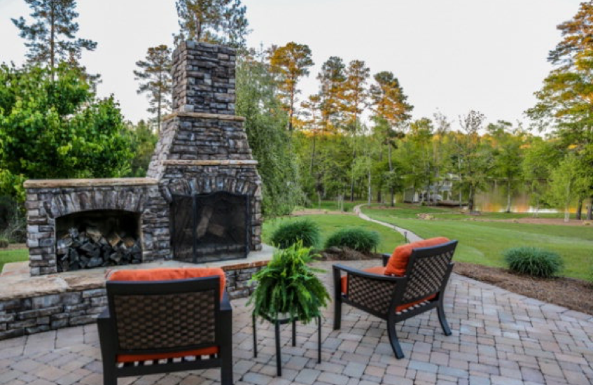 5 Ways to Stay Warm While Enjoying the Lake in the Fall