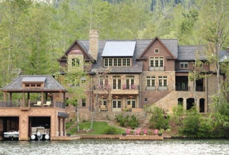 Eight of the Most Expensive Lake Homes for Sale in