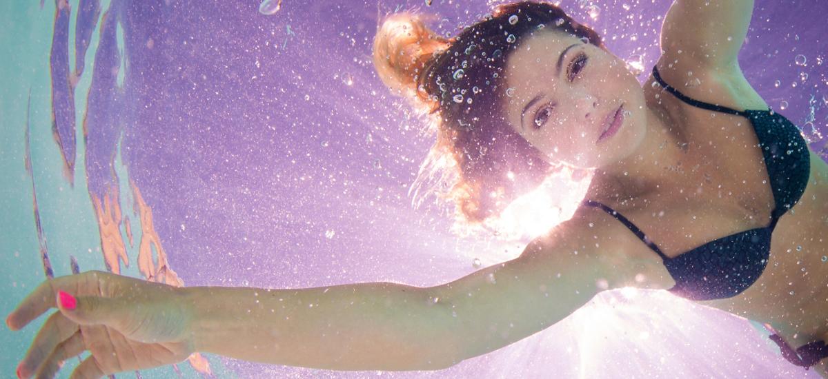 6 Reasons to Own a Swimming Pool at the Lake