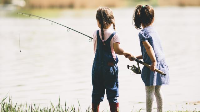 Kids fishing