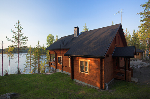 The Hidden Costs of Keeping A Lake Home: Tips for First-time Buyers