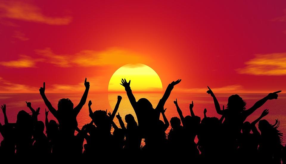 Lake days are the best days, so make sure they truly rock with this ultimate top 40 lake days playlist!
