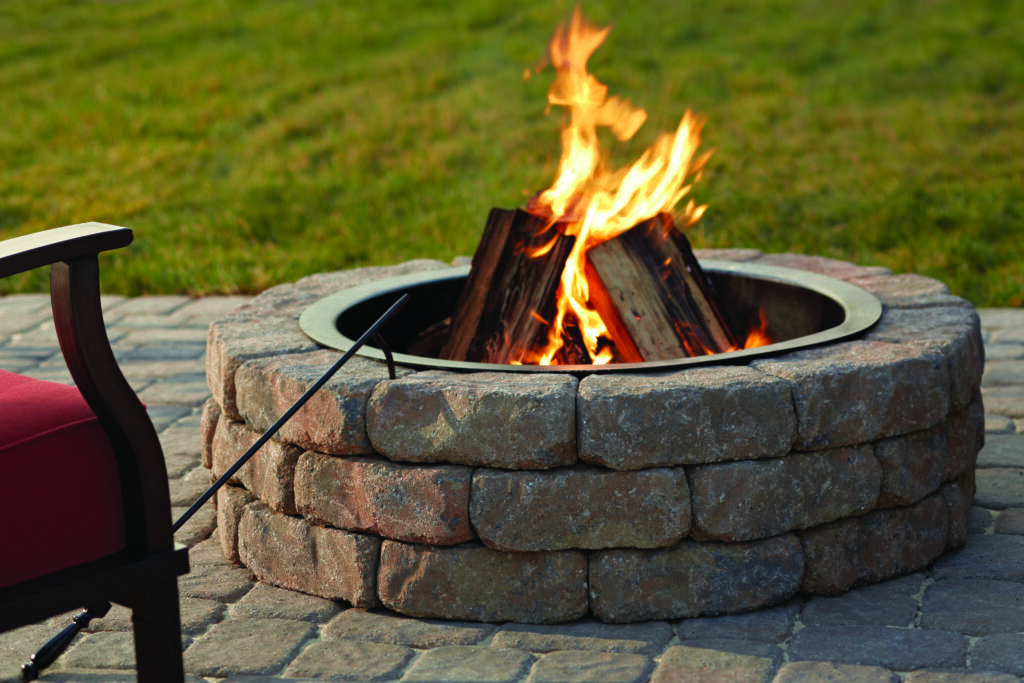 Smokeless Fire Pit Kit / Best Smokeless Fire Pits To Buy In 2021 Complete Buyer Guide Go Fire ...