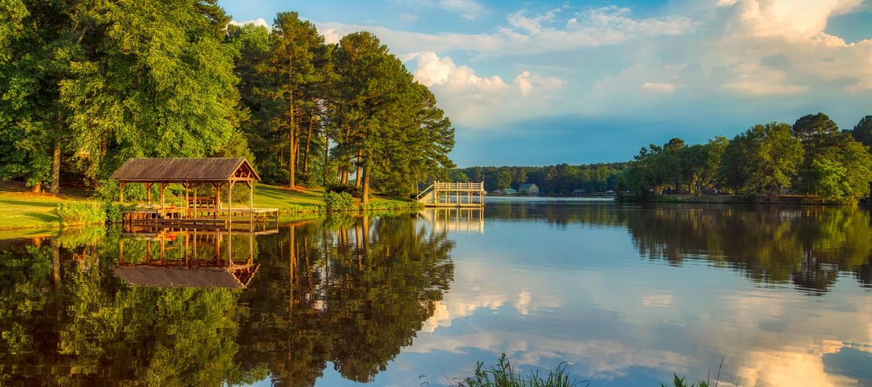 Moving Out of State: Five Things to Consider for Your Lake House