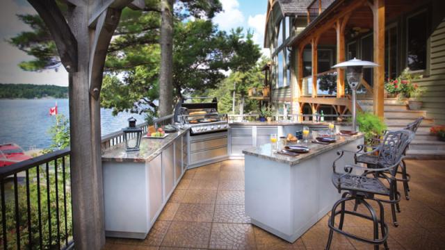 Newest in Outdoor Kitchen Designs