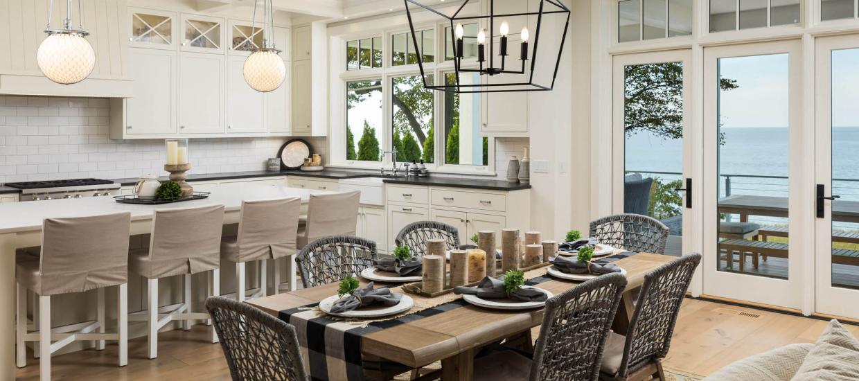 Modern Farmhouse Style: Beautiful Laid-Back Living on the Lake