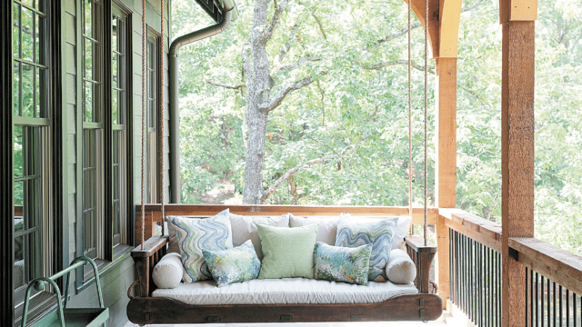 Ultimate Relaxation: A Spotlight on Five Swinging Bed Manufacturers