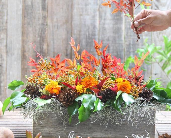 Lake Living: How to Create a Centerpiece Arrangement