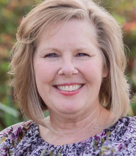 Kimberly Hewitt Joins Lake Homes Realty on Grand Lake, OK