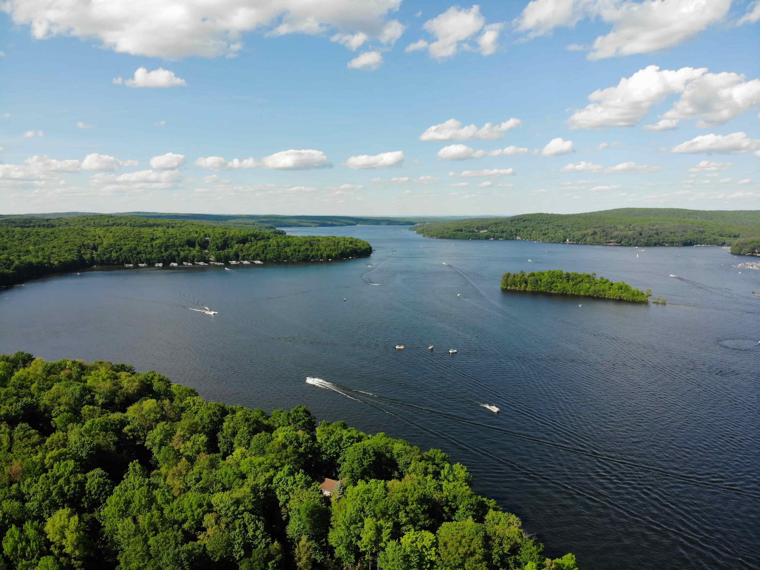 Lake Homes Realty Adds Diana Warrington to Lake Wallenpaupack, PA Area