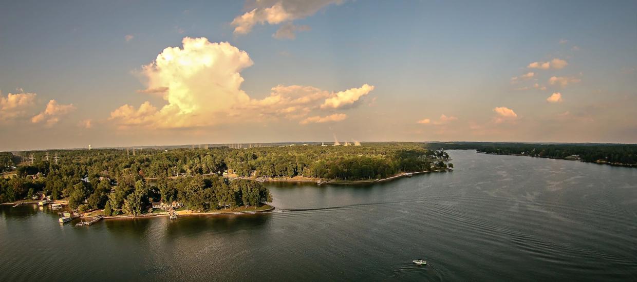 Lake Real Estate Market Report Shows More Than $193 Million in Lake Homes and Lots Listed Around Lake Wylie