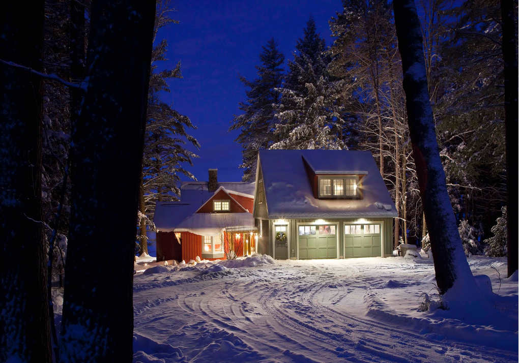 entrance to lake home from a snowy pathway