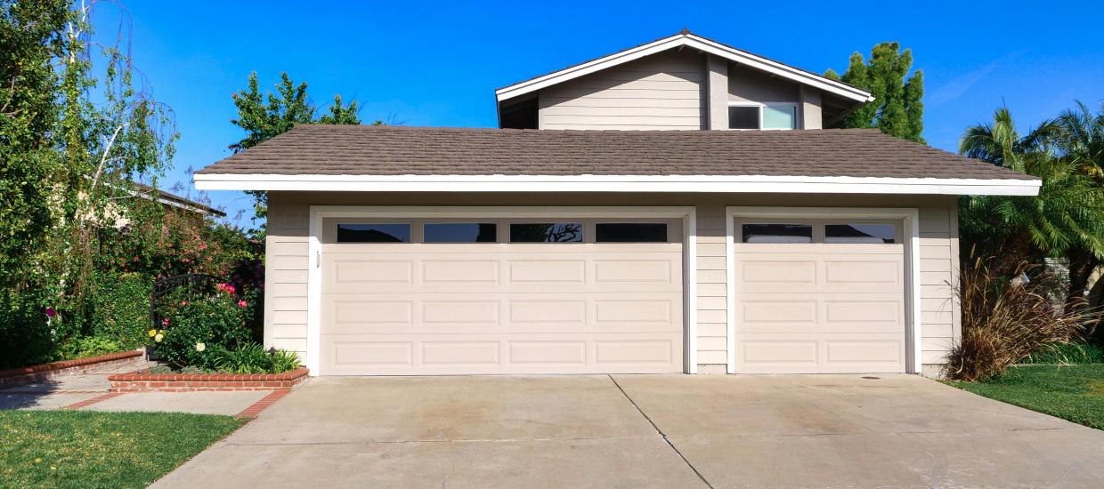 Whiteboard Topics: Selling A Lake Home. Should I Replace the Roof First?