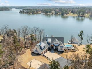 992 Estate Road, Semora, NC 27343