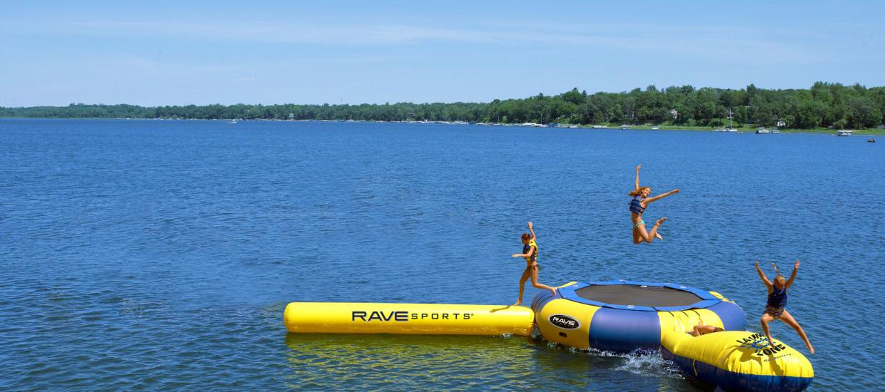 Lake Day Fun: Top Water Toys for 2025