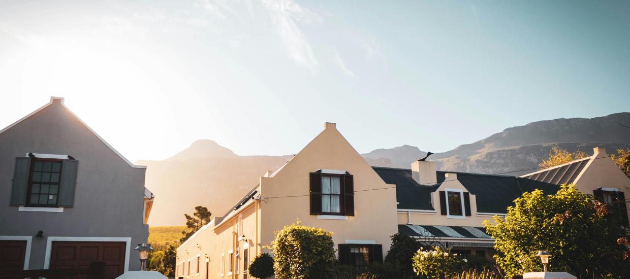 [Hoover Sun] Lake Home Realty expands, creates mountain home website