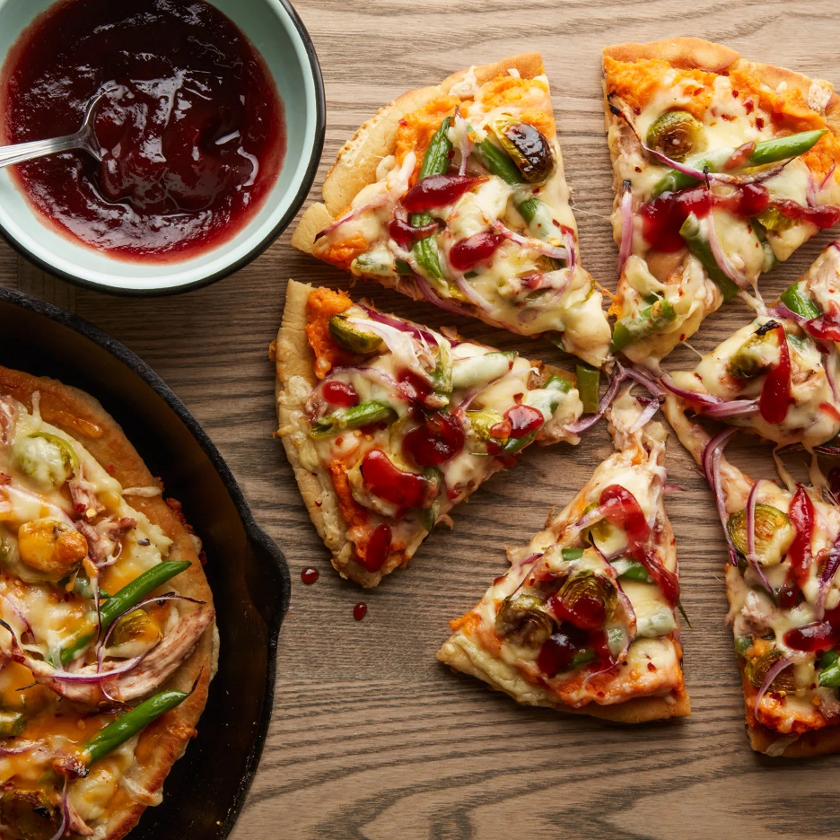 Thanksgiving Skillet Pizza