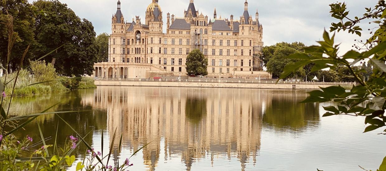 Mirrored in Stone: The Timeless Allure of Lakeside Castles