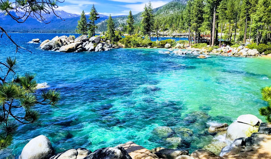Sail Into Summer: Scenic Lake Destinations for your Best Memorial Day Weekend