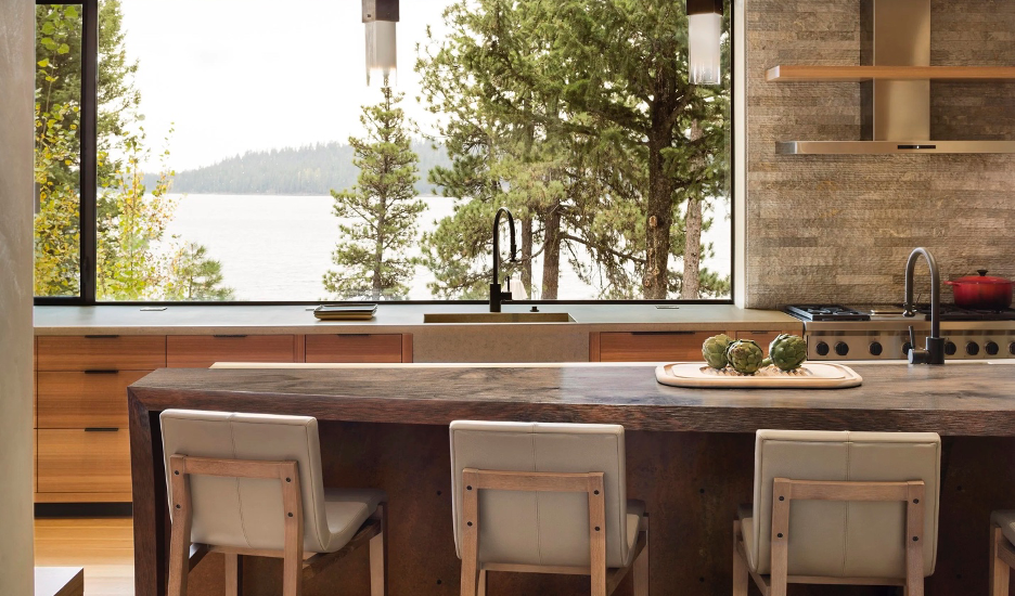 Everything—and the Kitchen Sink: Choosing the Right Type for Your Lake Home
