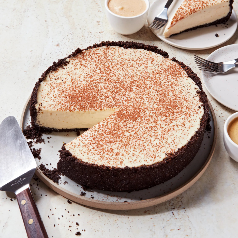Vanilla No-Bake Cheesecake With a Chocolate Cookie Crust
